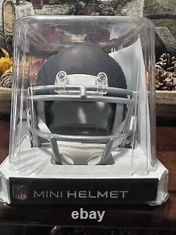 2020 Tyreek Hill Auto Chiefs Mini Speed Riddle Helmet Super Bowl