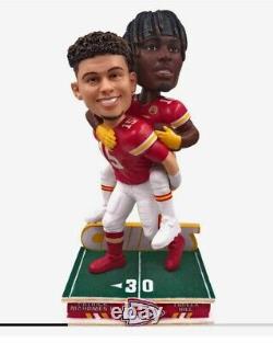 2021 KC Chiefs Piggy Back Patrick Mahomes Tyreek Hill Bobblehead In Hand