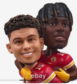 2021 KC Chiefs Piggy Back Patrick Mahomes Tyreek Hill Bobblehead In Hand