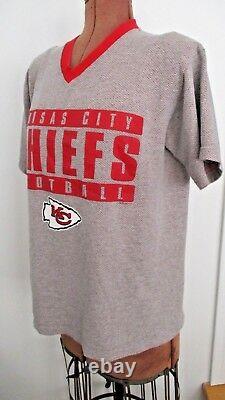 Gray Red KANSAS CITY CHIEFS FOOTBALL V-Neck Short Sleeve KNIT Shirt/Size M