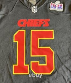 New Kansas City Chiefs NFL Super Bowl Jersey Patrick Mahomes Size XXL Authentic
