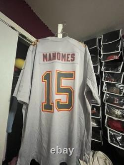 Nike Kansas City Chiefs Patrick Mahomes #15 Super Bowl LVII Jersey'Atmosphere