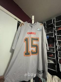 Nike Kansas City Chiefs Patrick Mahomes #15 Super Bowl LVII Jersey'Atmosphere