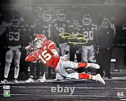 PATRICK MAHOMES SIGNED KANSAS CITY CHIEFS SUPER BOWL LV SUPERMAN 16x20 PHOTO BAS