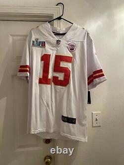PATRICK MAHOMES Super Bowl 57 white Jersey size = L /XL KC CHIEFS New with Tags