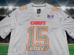 Patrick Mahomes #15 Kansas City Chiefs Nike Super Bowl LVIII Jersey Sz Large