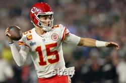 Patrick Mahomes Chiefs super bowl lvii vapor Limited stitched captain Jersey md