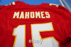 Patrick Mahomes Signed Chiefs Super Bowl LIV Nike XL Jersey Beckett COA