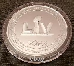 Super Bowl LV NFL. 999 1 oz Silver Flip Coin Buccaneers vs. Chiefs Large (39mm)