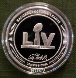 Super Bowl LV NFL. 999 1 oz Silver Flip Coin Buccaneers vs. Chiefs Large (39mm)