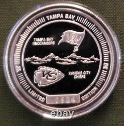 Super Bowl LV NFL. 999 1 oz Silver Flip Coin Buccaneers vs. Chiefs Large (39mm)