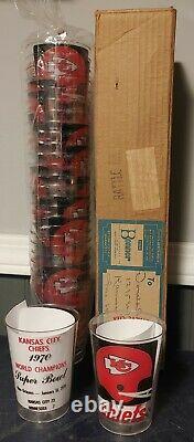 Vintage 25 Kansas City Chiefs 1970 Super Bowl IV Plastic Cups New in Box