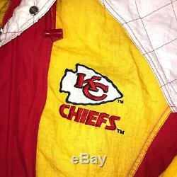 Vintage 90s STARTER NFL Kansas City CHIEFS Super Bowl Champions Puffer Jacket XL