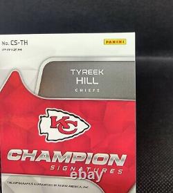 2020 Panini Spectra Tyreek Hill Signatures de Champion # /35 Chiefs Super Bowl