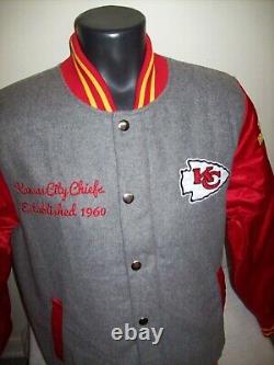 CHAMPIONS DU SUPER BOWL LIV DES CHIEFS DE KANSAS CITY - Corps GRIS Manches ROUGES