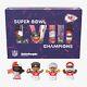 Champions Du Super Bowl Lviii De La Nfl : Ensemble De Collectionneurs Kc Chiefs Little People - Précommande