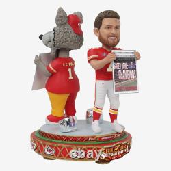 Harrison Butker et KC Wolf Chiefs Bobblehead Double Spinner Super Bowl Consécutifs Harrison Butker et KC Wolf Chiefs Bobblehead Double Spinner Super Bowl Consécutifs