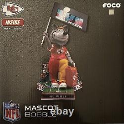 KC Wolf Kansas City Chiefs Super Bowl LVII Bound Mascot Bobblehead #/72 
<br/> 

<br/> Le loup KC des Kansas City Chiefs Super Bowl LVII Bound Mascot Bobblehead #/72