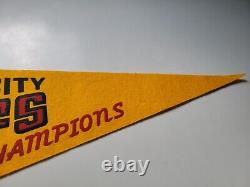 Kansas City Chiefs 1969 Champions Du Monde Vintage Penant Banner Super Bowl Afl NFL