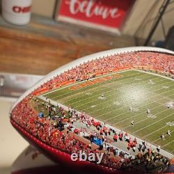 Kansas City Chiefs Commemorative Super Bowl LIV Signé par Travis Kelce Beckett