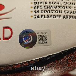 Kansas City Chiefs Commemorative Super Bowl LIV Signé par Travis Kelce Beckett
