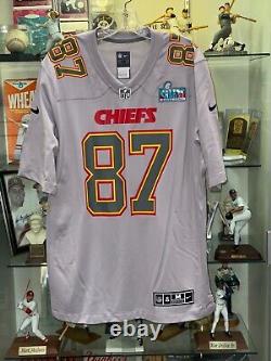 Maillot Nike neuf avec étiquettes de Travis Kelce des Chiefs en taille moyenne pour le Super Bowl LVII