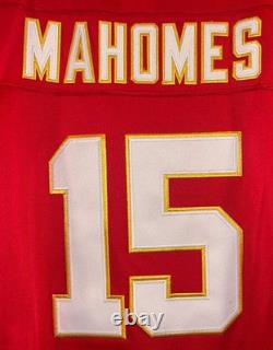 Maillot de Patrick Mahomes #15 Chiefs Nike Super Bowl LIV Rouge XL NEUF SANS ÉTIQUETTE