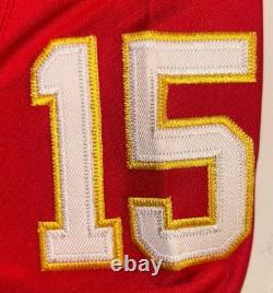 Maillot de Patrick Mahomes #15 Chiefs Nike Super Bowl LIV Rouge XL NEUF SANS ÉTIQUETTE
