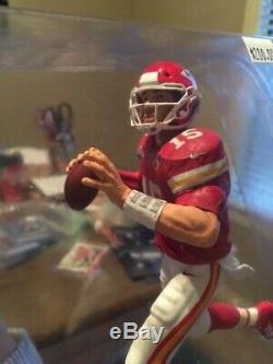 New Patrick Mahomes II Kansas City Chiefs Sculpture Rare Super Bowl Figurine