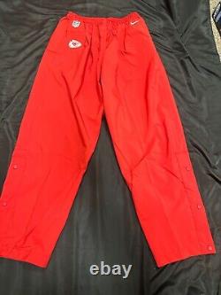 Pantalon de pluie Nike Kansas City Chiefs Storm On Field Taille 2XL Neuf Rouge Fabriqué aux États-Unis