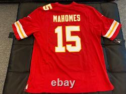 Patrick Mahomes II Signé Nike Super Bowl LIV Chefs Authentiques Jersey Beckett