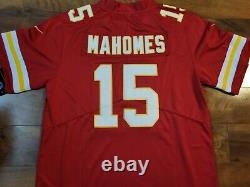 Patrick Mahomes Maillot Nike Rouge des Chiefs du Super Bowl 58 pour Homme en Taille Large