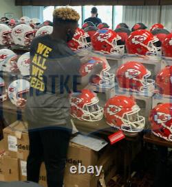 Tyreek Hill Signé Kansas City Chiefs Super Bowl Speed Full Size Red NFL Helmet